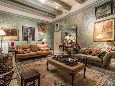 5 bed Town House For Rent in Cospicua, Cospicua - thumb 2