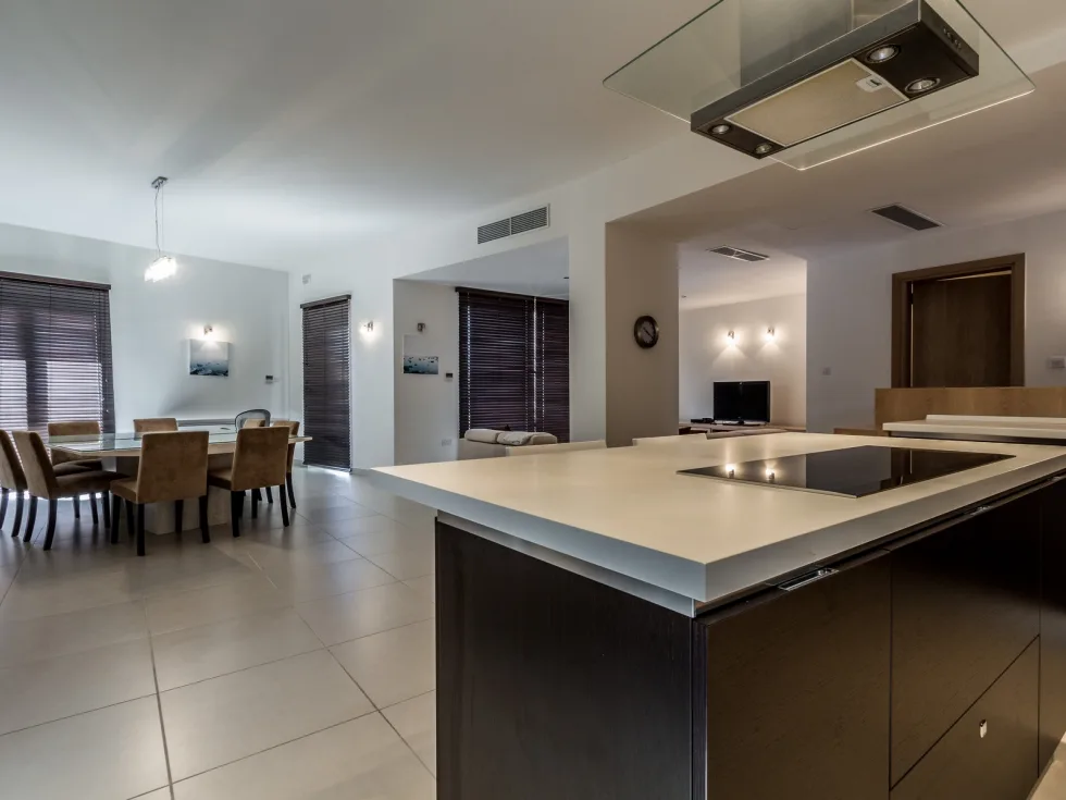 2 bed Apartment For Rent in Sliema, Sliema - thumb 1