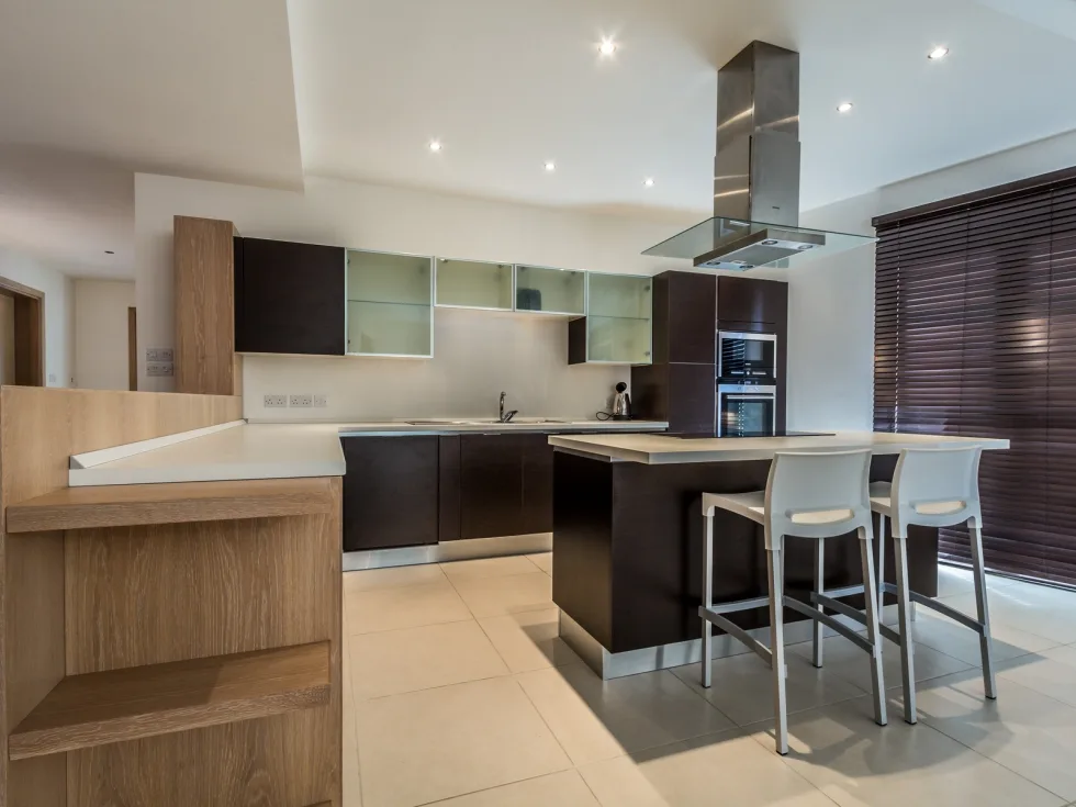 2 bed Apartment For Rent in Sliema, Sliema - thumb 2