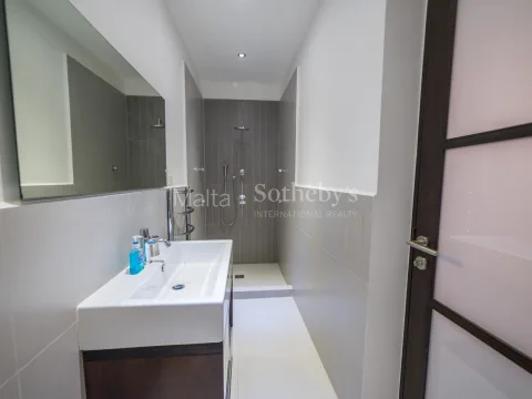 3 bed Apartment For Rent in Sliema, Sliema - thumb 10