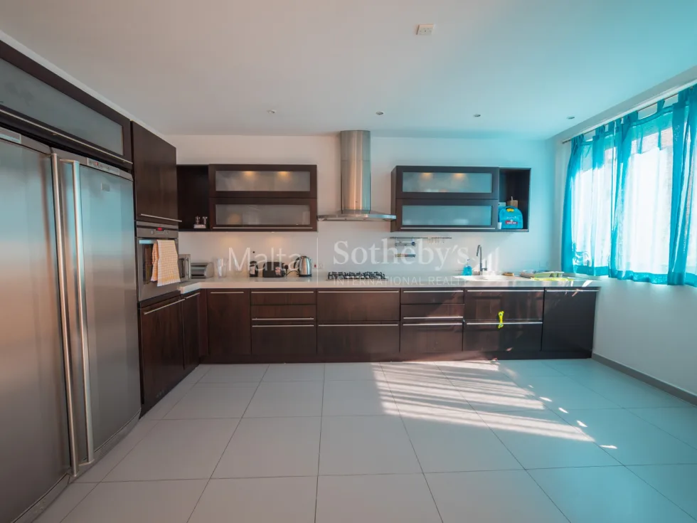 3 bed Apartment For Rent in Sliema, Sliema - thumb 5