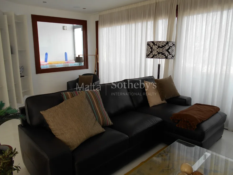 3 bed Penthouse For Rent in St Paul's Bay, St Paul's Bay - thumb 8