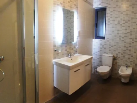 3 bed Apartment For Rent in Sliema, Sliema - thumb 5