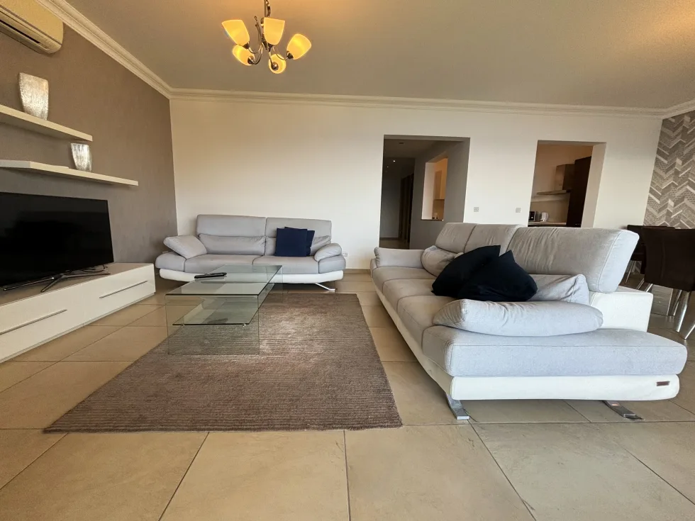 3 bed Apartment For Rent in Sliema, Sliema - thumb 5