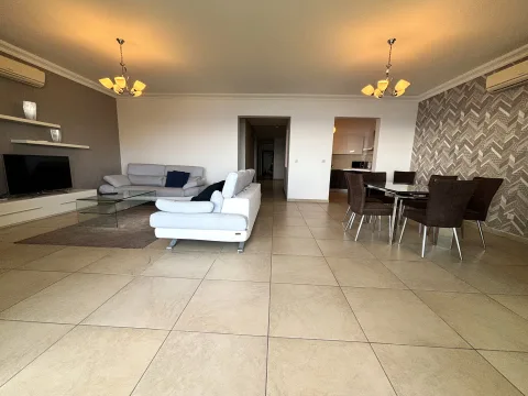 3 bed Apartment For Rent in Sliema, Sliema - thumb 6