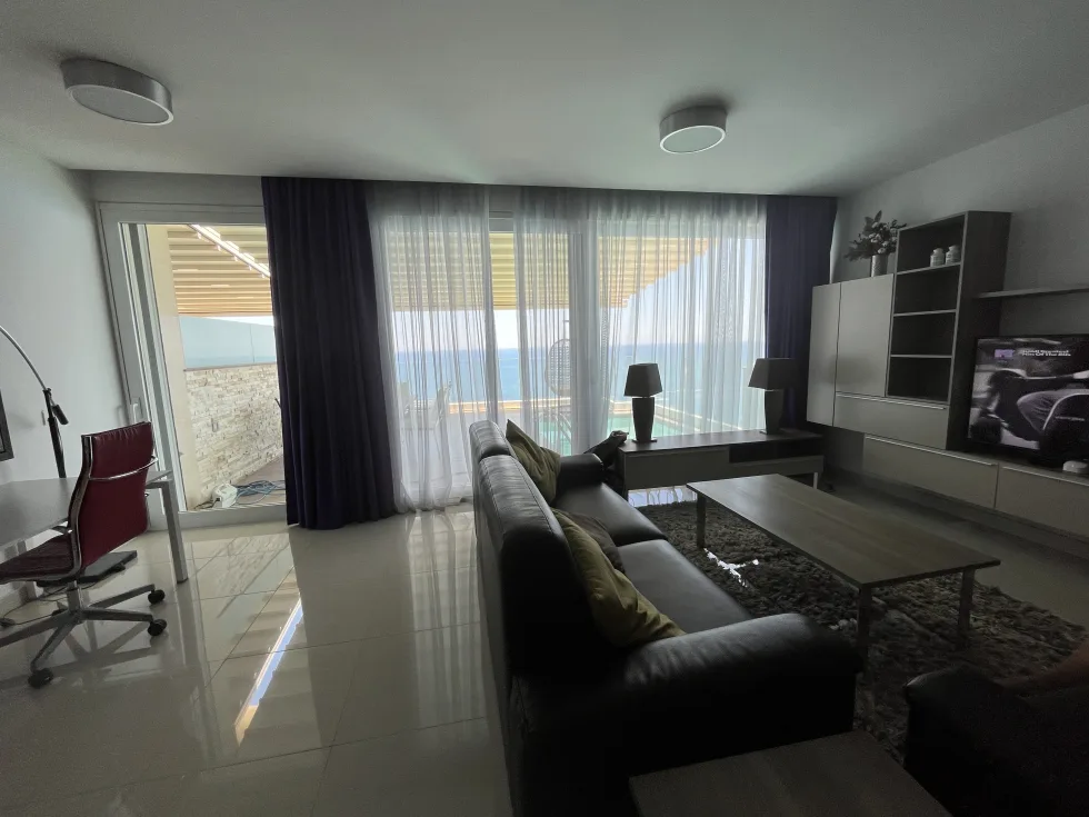 2 bed Penthouse For Rent in Sliema, Sliema - thumb 4