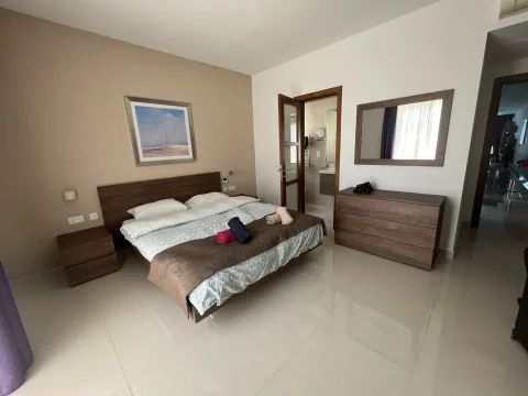 2 bed Penthouse For Rent in Sliema, Sliema - thumb 8