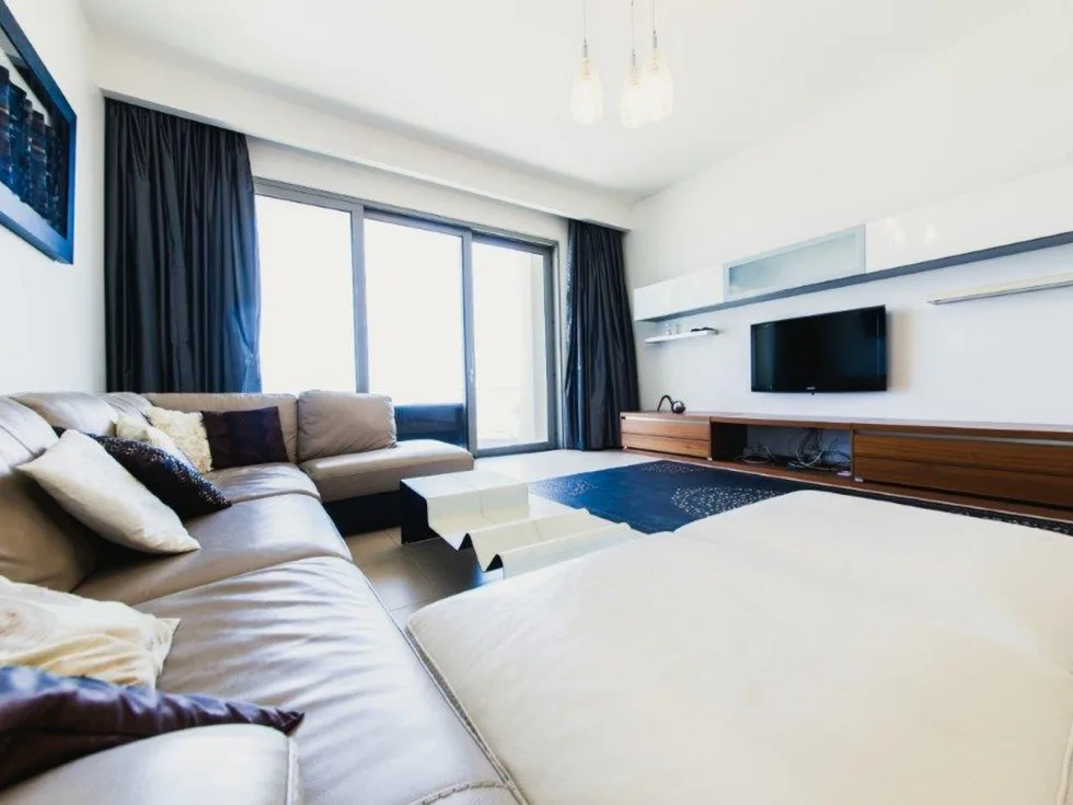 3 bed Apartment For Rent in Sliema, Sliema - thumb 1