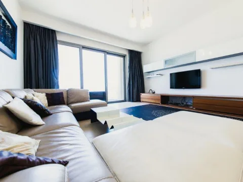 3 bed Apartment For Rent in Sliema, Sliema - thumb 1