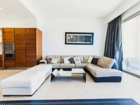 3 bed Apartment For Rent in Sliema, Sliema - thumb 2