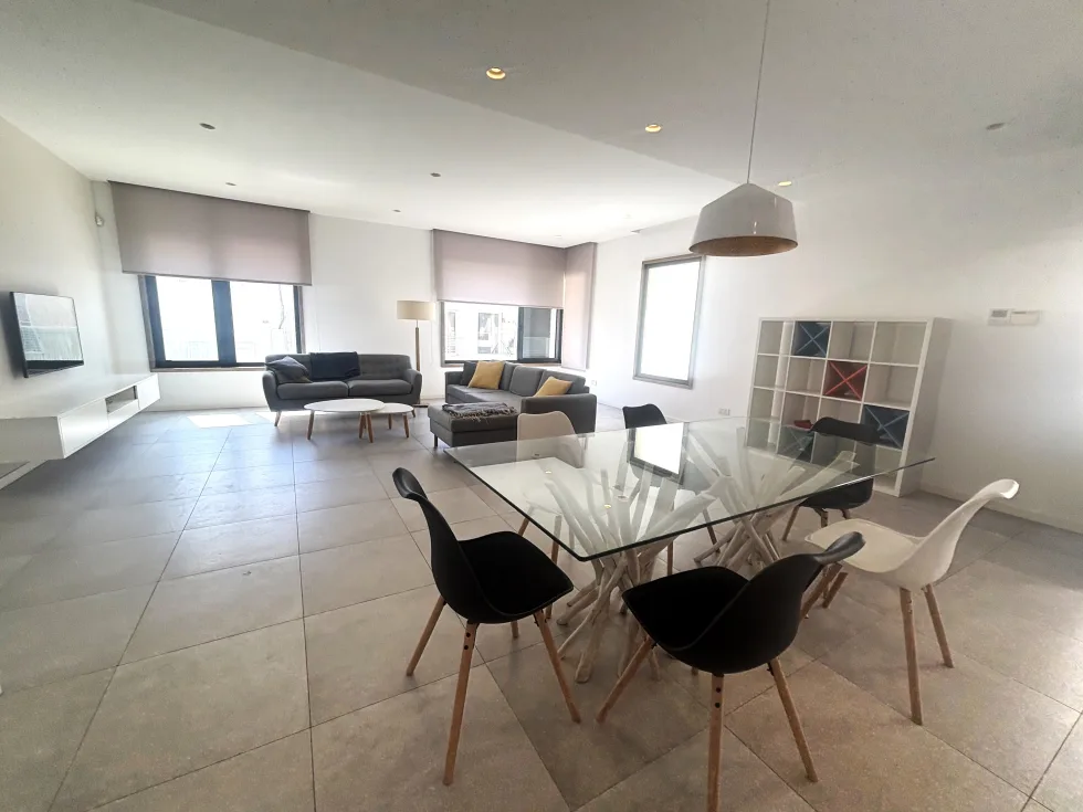 2 bed Maisonette For Rent in St Julian's, St Julian's - thumb 2