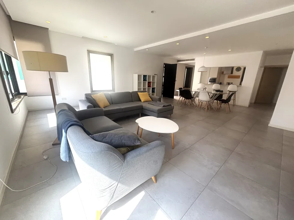 2 bed Maisonette For Rent in St Julian's, St Julian's - thumb 5