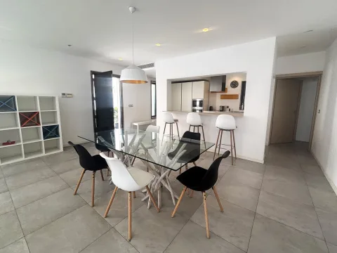 2 bed Maisonette For Rent in St Julian's, St Julian's - thumb 6