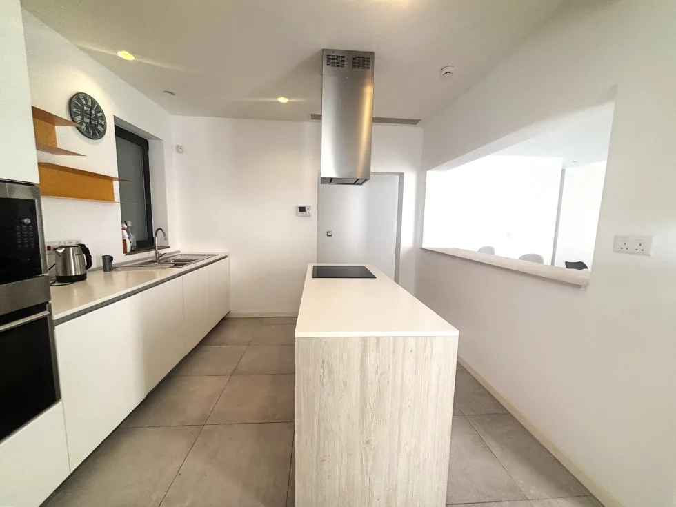 2 bed Maisonette For Rent in St Julian's, St Julian's - thumb 9