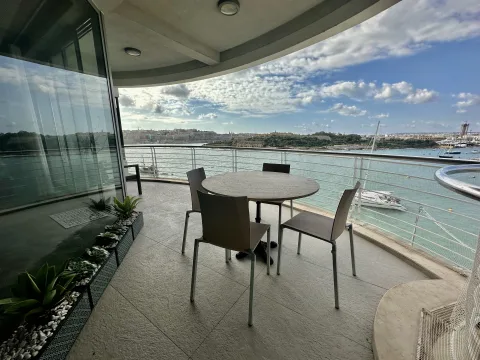 3 bed Apartment For Rent in Sliema, Sliema - thumb 1