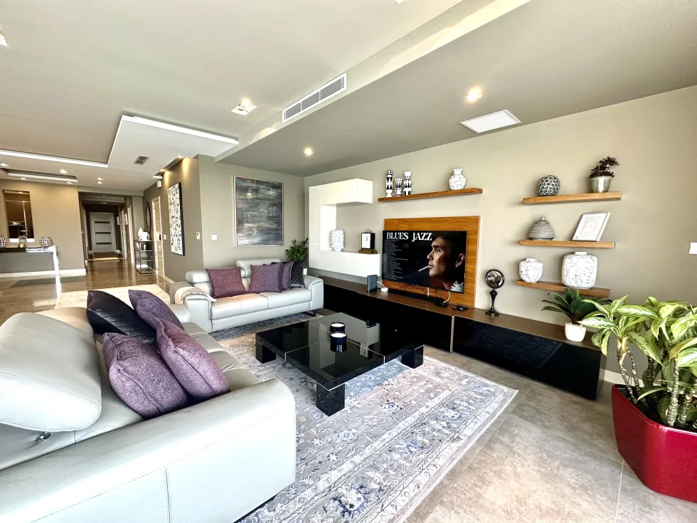 3 bed Apartment For Rent in Sliema, Sliema - thumb 4