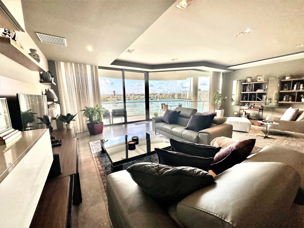 3 bed Apartment For Rent in Sliema, Sliema - thumb 8