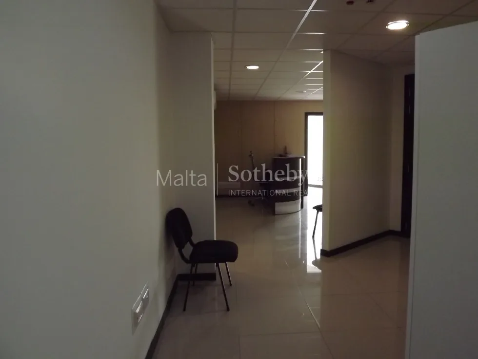 0 bed Office For Rent in Msida, Msida - thumb 12