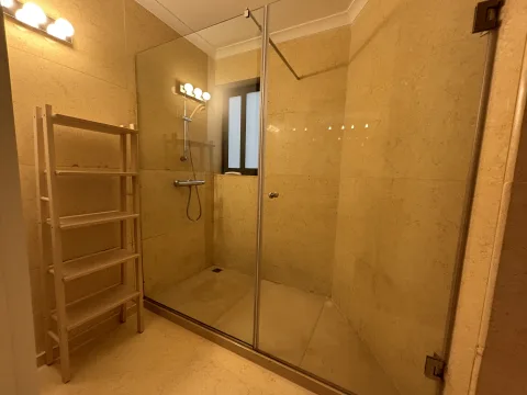 3 bed Penthouse For Rent in Sliema, Sliema - thumb 11