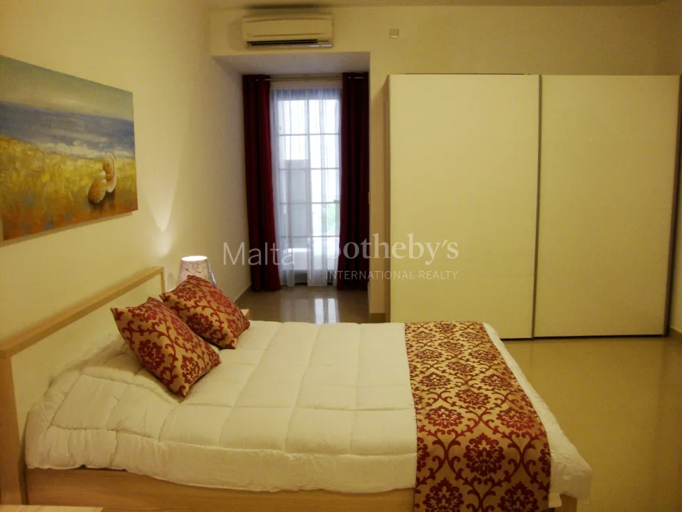3 bed Apartment For Rent in Sliema, Sliema - thumb 7