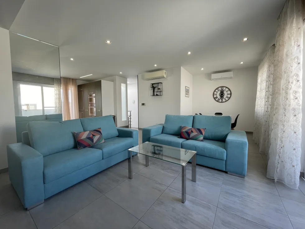 3 bed Penthouse For Rent in Sliema, Sliema - thumb 2