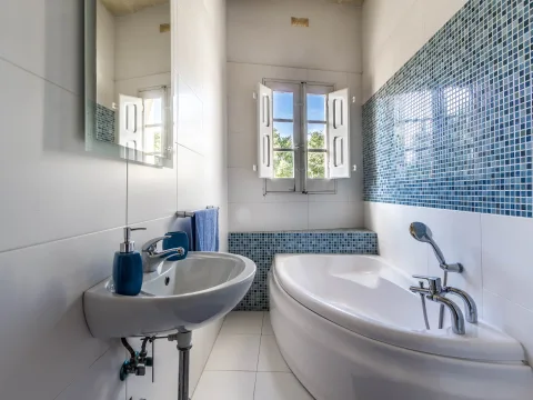 5 bed House of Character For Sale in Sannat, Gozo, Sannat, Gozo - thumb 15