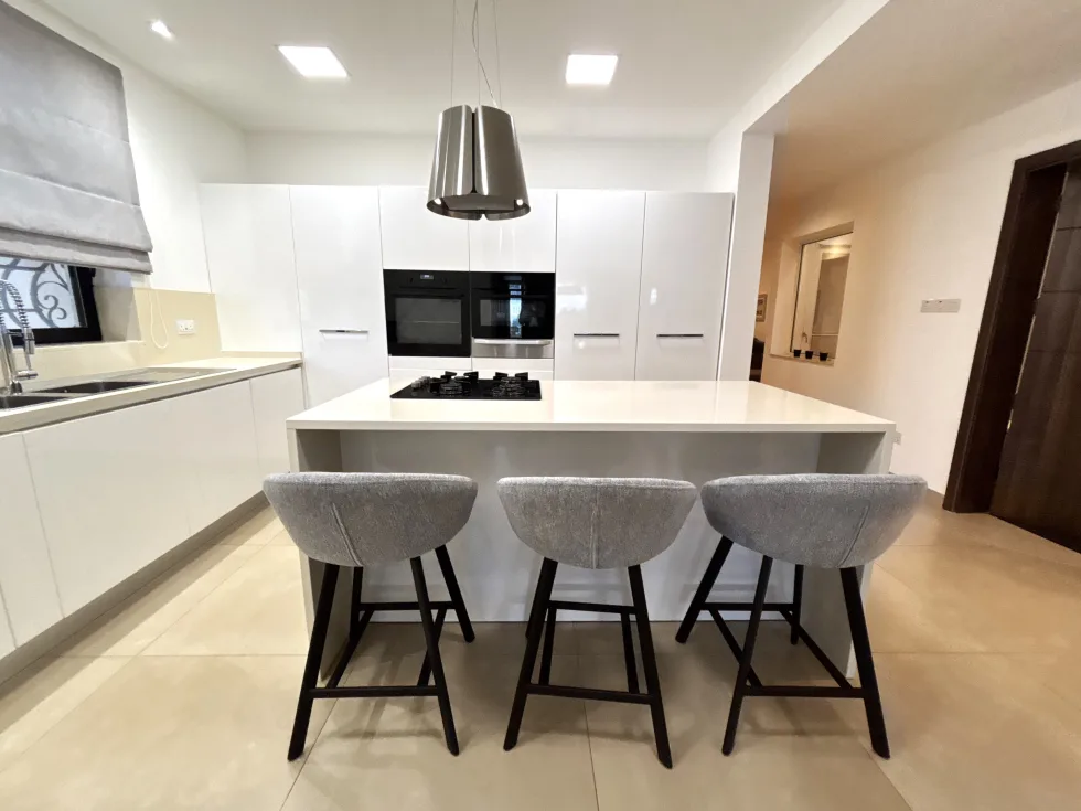 3 bed Maisonette For Rent in Swieqi, Swieqi - thumb 8