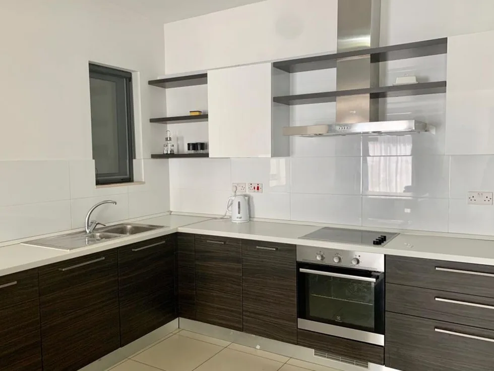 3 bed Apartment For Rent in Sliema, Sliema - thumb 6
