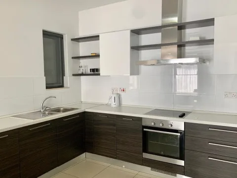 3 bed Apartment For Rent in Sliema, Sliema - thumb 6