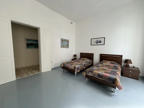 3 bed Apartment For Rent in Sliema, Sliema - thumb 7