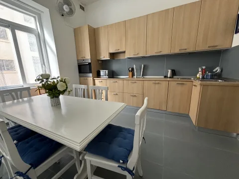 3 bed Apartment For Rent in Sliema, Sliema - thumb 8