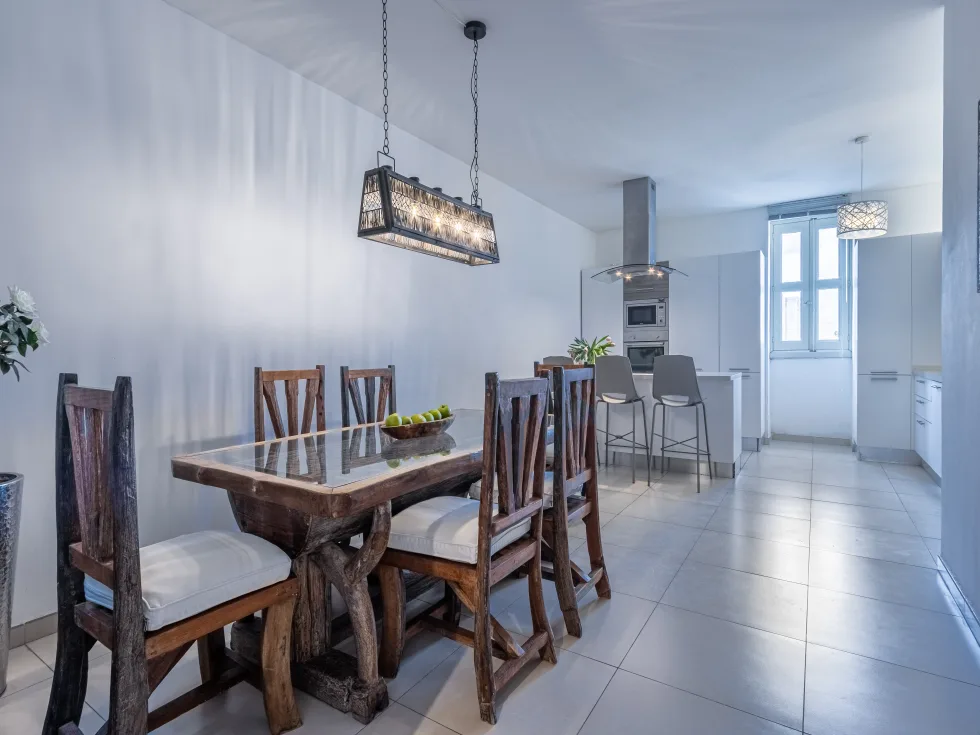 4 bed Apartment For Rent in Sliema, Sliema - thumb 4