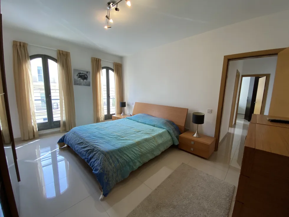 3 bed Apartment For Rent in Swieqi, Swieqi - thumb 6