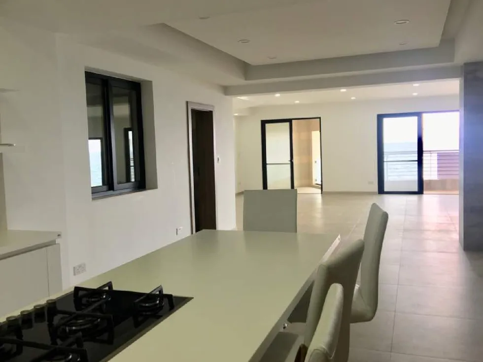 4 bed Apartment For Rent in Sliema, Sliema - thumb 4