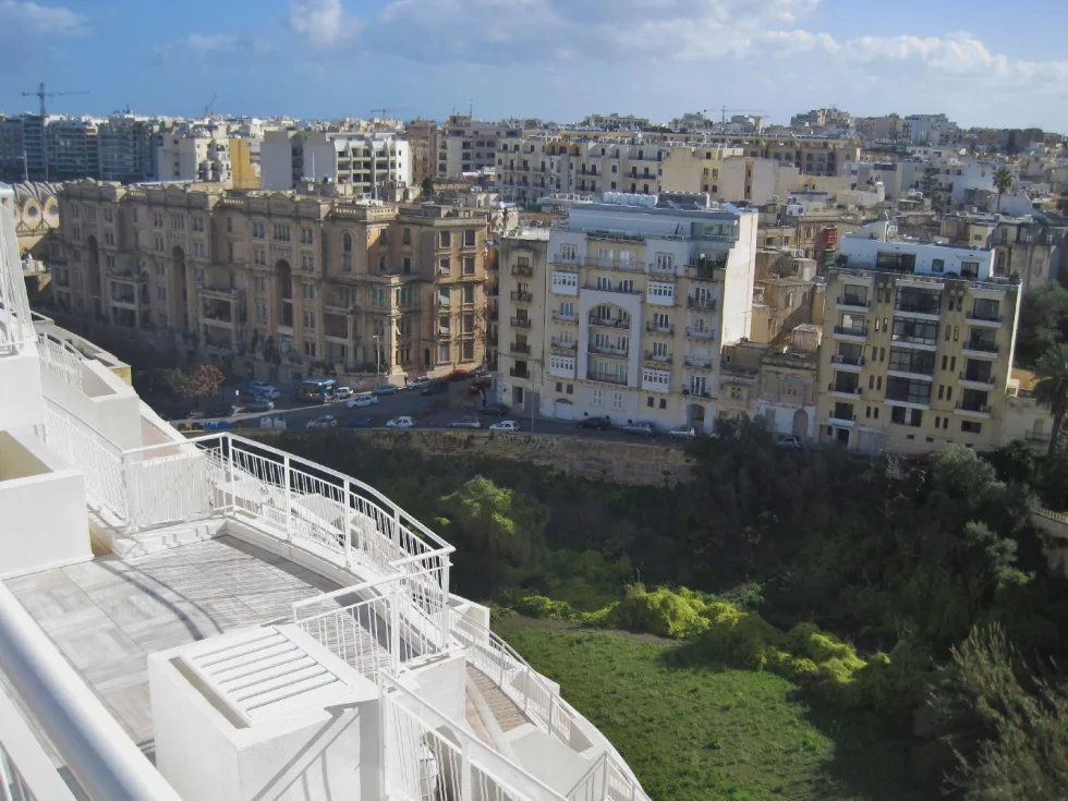 3 bed Apartment For Rent in St Julian's, St Julian's - thumb 1