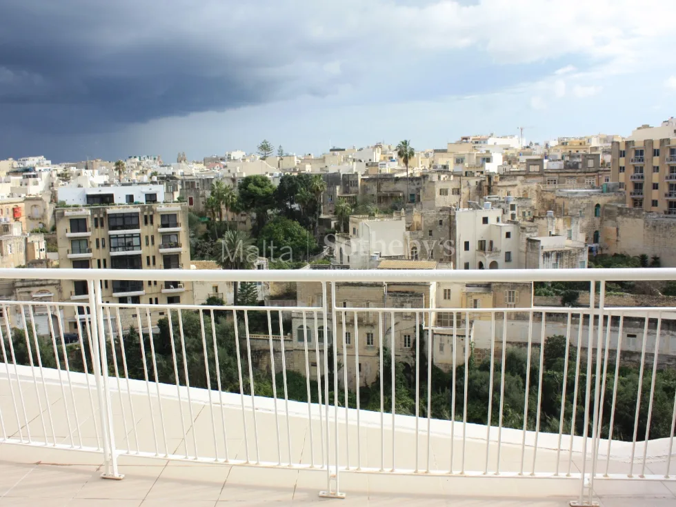 3 bed Apartment For Rent in St Julian's, St Julian's - thumb 9