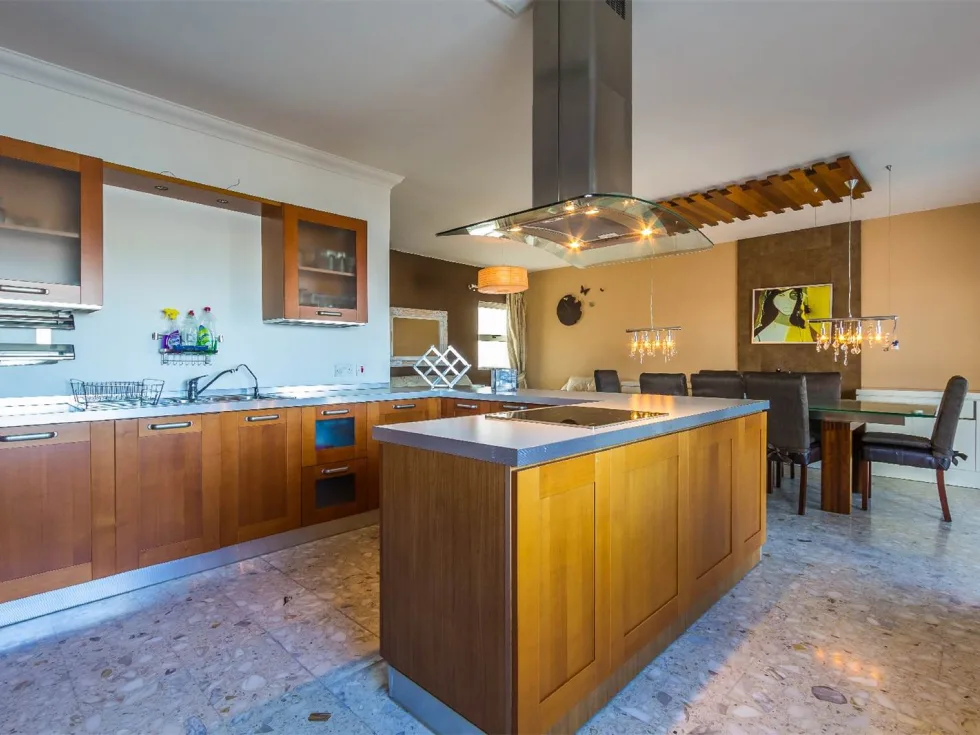 3 bed Penthouse For Rent in Sliema, Sliema - thumb 1