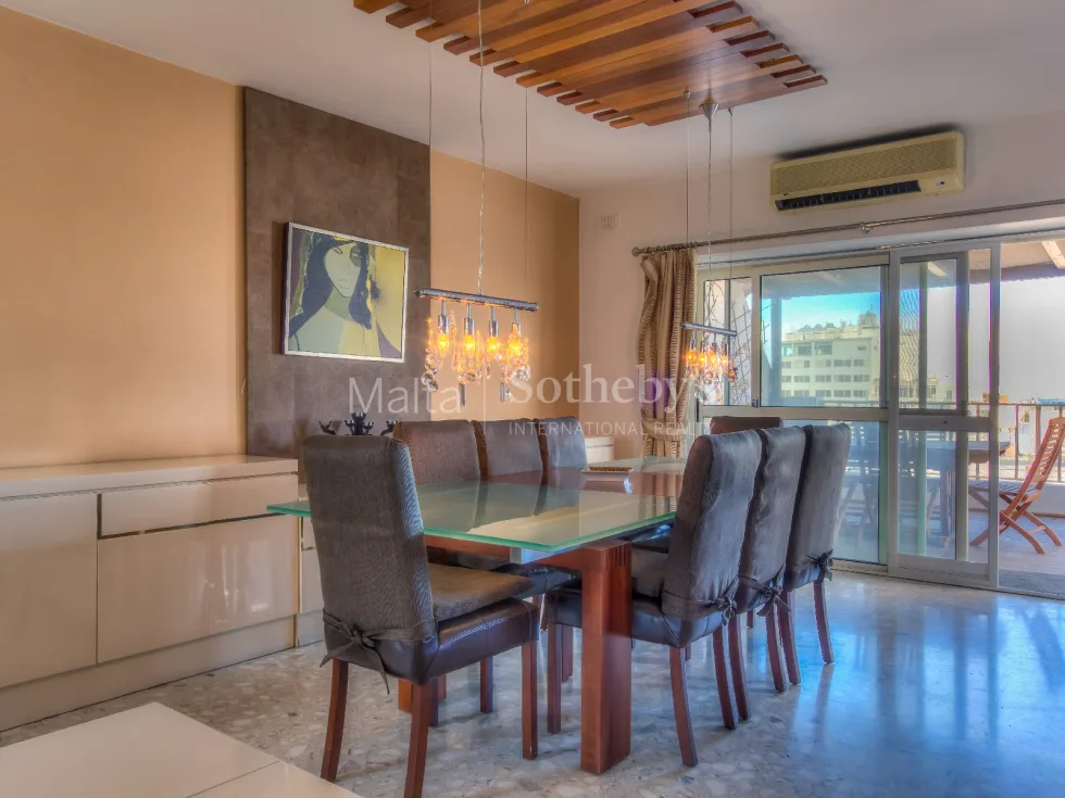 3 bed Penthouse For Rent in Sliema, Sliema - thumb 4