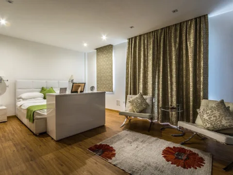 4 bed Apartment For Rent in Sliema, Sliema - thumb 9