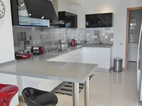 2 bed Apartment For Rent in Sliema, Sliema - thumb 3