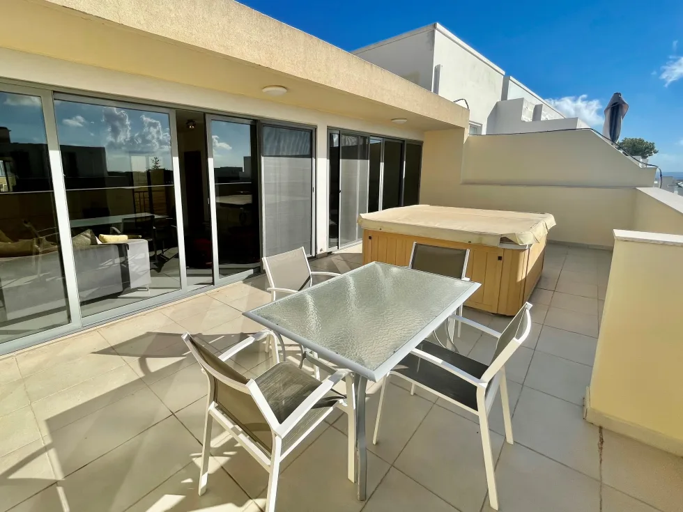 2 bed Penthouse For Rent in Swieqi, Swieqi - thumb 1