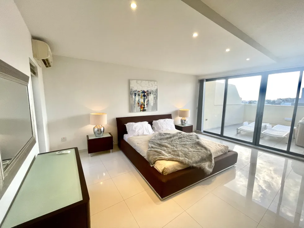 2 bed Penthouse For Rent in Swieqi, Swieqi - thumb 8