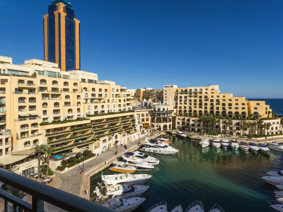 3 bed Apartment For Rent in St Julian's, St Julian's - thumb 4