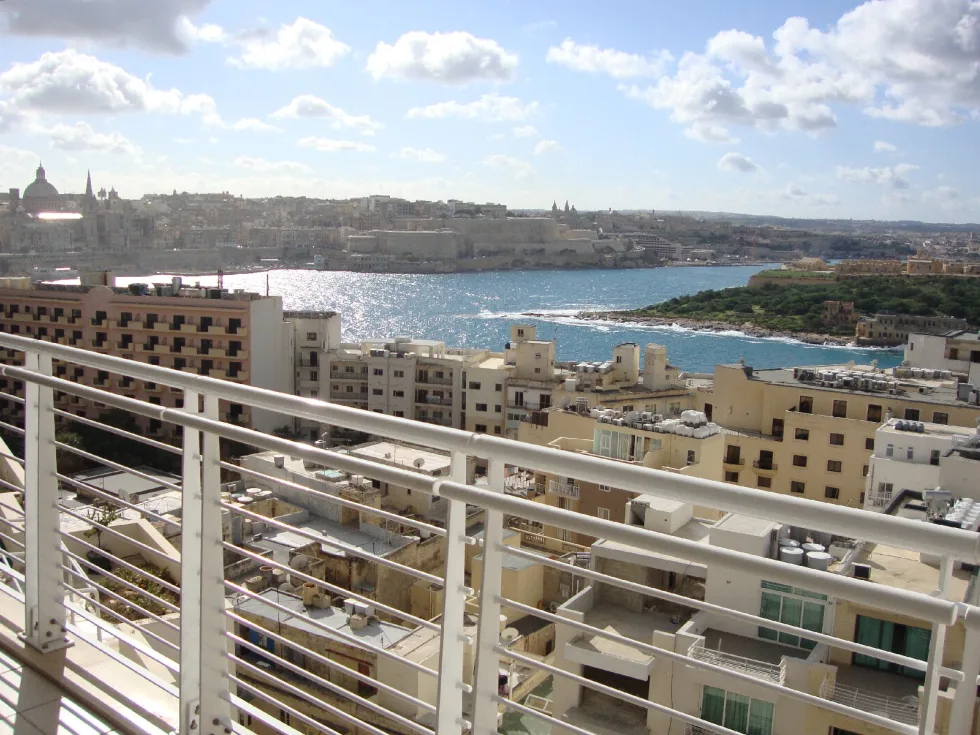 3 bed Apartment For Rent in Sliema, Sliema - thumb 1