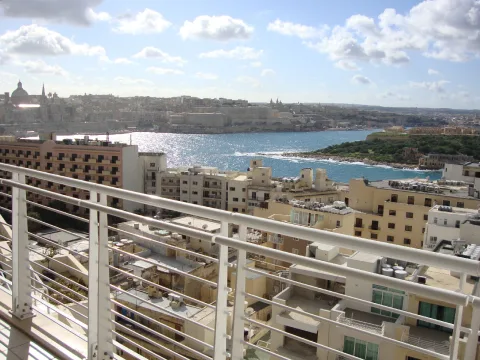 3 bed Apartment For Rent in Sliema, Sliema - thumb 1