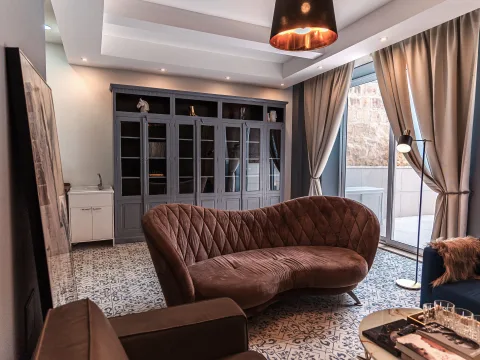 8 bed Town House For Rent in St Julian's, St Julian's - thumb 4