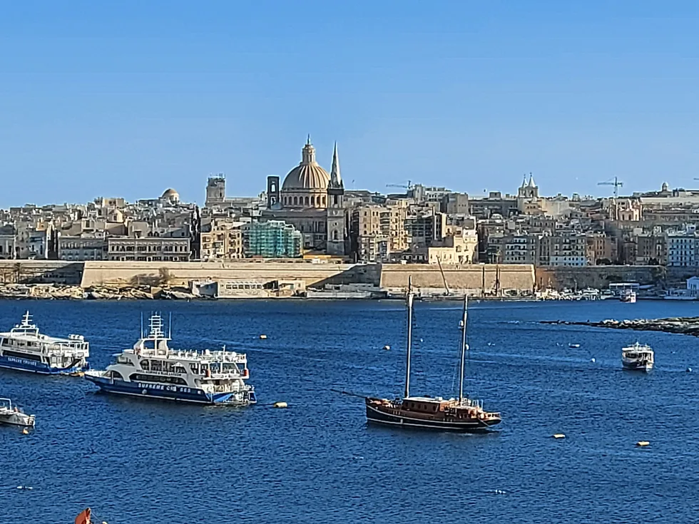 2 bed Apartment For Rent in Sliema, Sliema - thumb 3