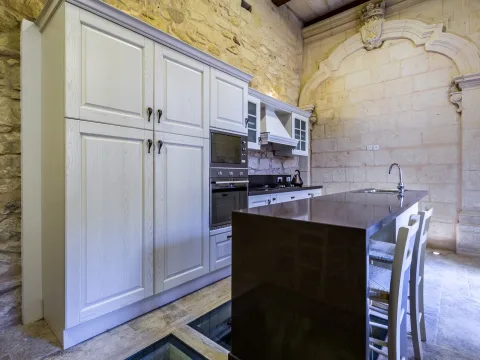 3 bed House of Character For Rent in Zebbug, Zebbug - thumb 19