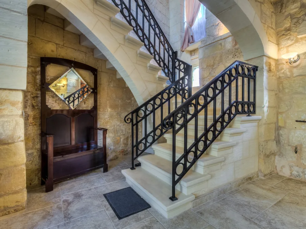 3 bed House of Character For Rent in Zebbug, Zebbug - thumb 8
