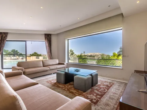 6 bed Villa For Rent in Bahar ic-Caghaq, Bahar ic-Caghaq - thumb 10